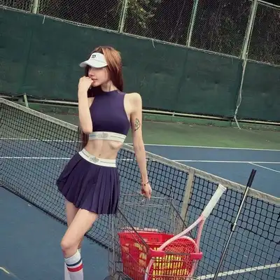 周豪